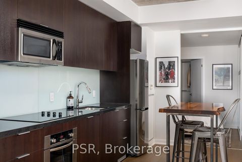 Photo 11 at 507 - 478 King Street W, Waterfront Communities C1, Toronto