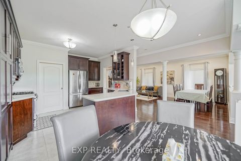 Photo 12 at 116 Colesbrook Road, Westbrook, Richmond Hill