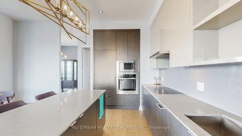 Photo 12 at PH101 - 100 Harbour Street, Waterfront Communities C1, Toronto