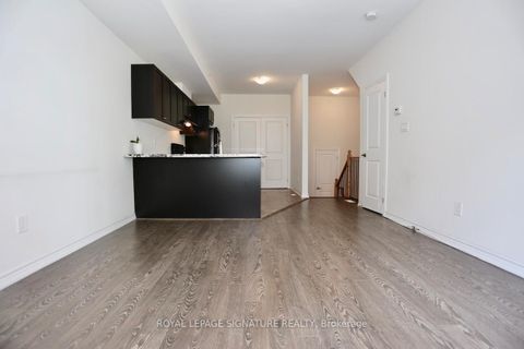 Photo 1 at Th27 - 39 Drewry Avenue, Newtonbrook West, Toronto