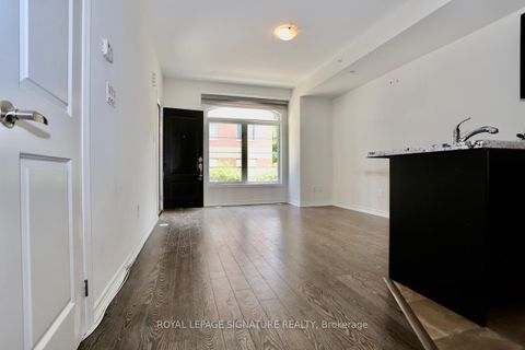 Photo 2 at Th27 - 39 Drewry Avenue, Newtonbrook West, Toronto