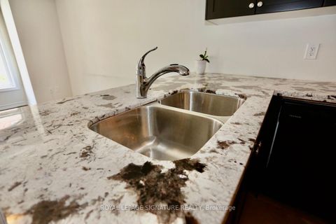 Photo 4 at Th27 - 39 Drewry Avenue, Newtonbrook West, Toronto