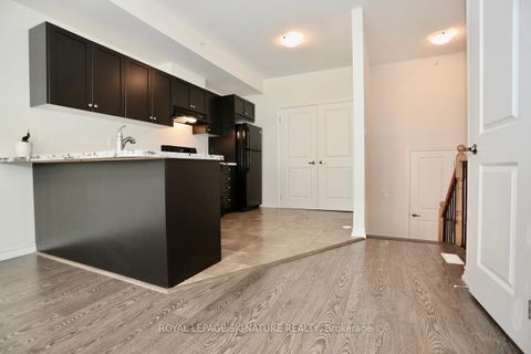 Photo 6 at Th27 - 39 Drewry Avenue, Newtonbrook West, Toronto