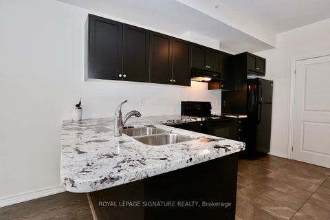 Photo 8 at Th27 - 39 Drewry Avenue, Newtonbrook West, Toronto