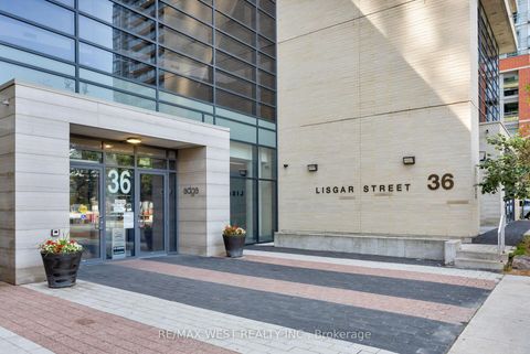 Photo 2 at 1621E - 36 LISGAR Street, Little Portugal, Toronto
