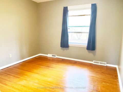 Photo 10 at 9 Terrington Court, Don Mills, Toronto