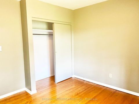 Photo 11 at 9 Terrington Court, Don Mills, Toronto Photo 11 at 9 Terrington Court, Don Mills, Toronto