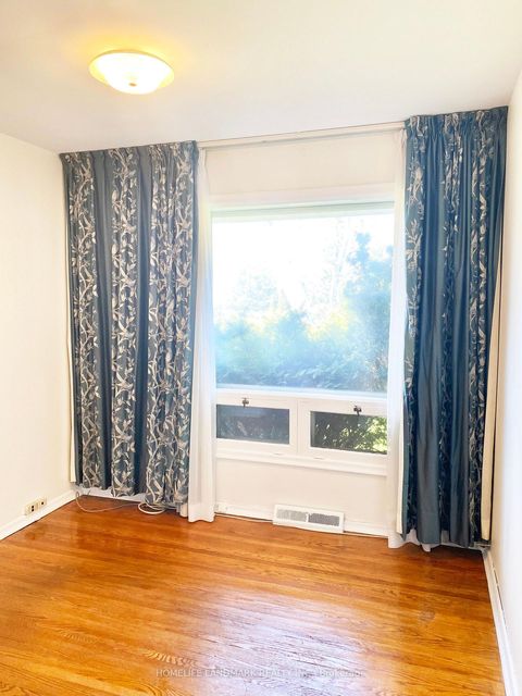 Photo 12 at 9 Terrington Court, Don Mills, Toronto Photo 12 at 9 Terrington Court, Don Mills, Toronto