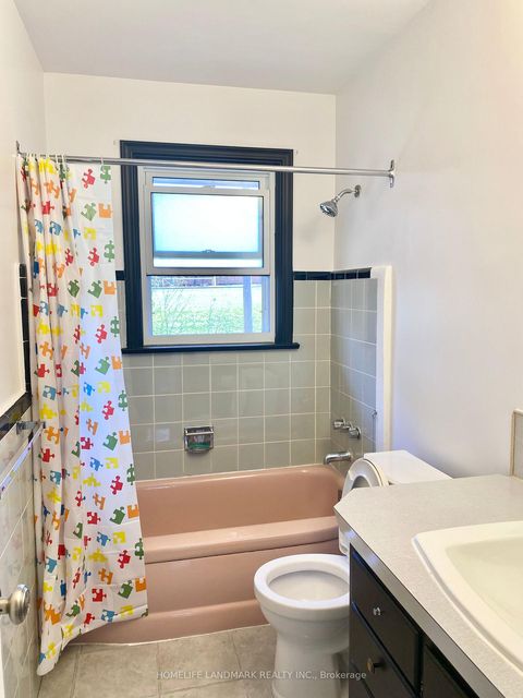Photo 13 at 9 Terrington Court, Don Mills, Toronto