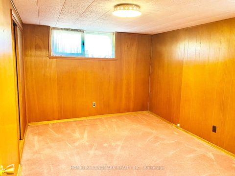 Photo 18 at 9 Terrington Court, Don Mills, Toronto