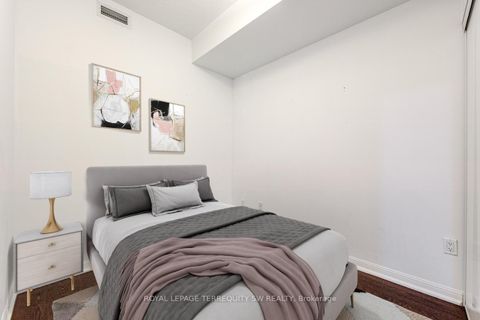 Photo 6 at 1707 - 21 Grand Magazine Street, Niagara, Toronto