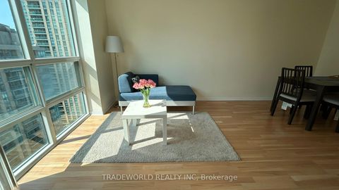 Photo 3 at 2009 - 3 Pemberton Avenue, Newtonbrook East, Toronto