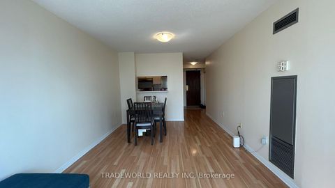 Photo 5 at 2009 - 3 Pemberton Avenue, Newtonbrook East, Toronto