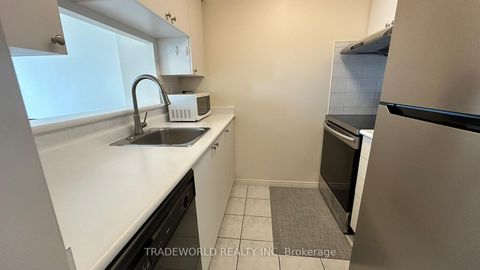 Photo 11 at 2009 - 3 Pemberton Avenue, Newtonbrook East, Toronto