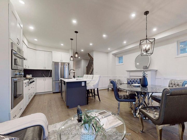 Photo 10 at 160 Sunset Terrace, Vellore Village, Vaughan