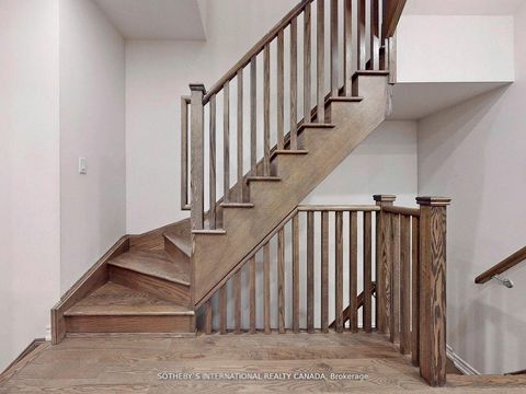 Photo 2 at 160 Sunset Terrace, Vellore Village, Vaughan Photo 2 at 160 Sunset Terrace, Vellore Village, Vaughan