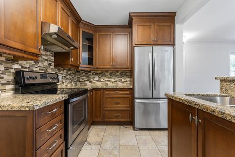 Photo 11 at 236 Woodale Avenue, WO West, Oakville