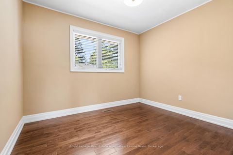 Photo 12 at 236 Woodale Avenue, WO West, Oakville