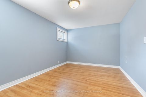 Photo 32 at 236 Woodale Avenue, WO West, Oakville