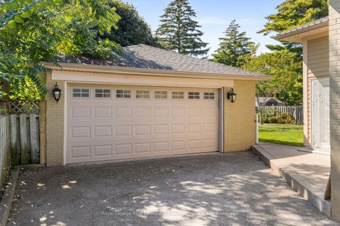 Photo 34 at 236 Woodale Avenue, WO West, Oakville