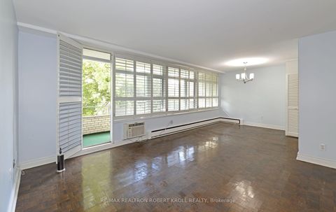 Photo 3 at 501 - 581 Avenue Road, St. Clair, Toronto