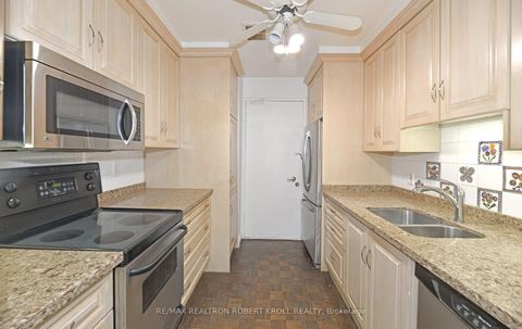Photo 6 at 501 - 581 Avenue Road, St. Clair, Toronto