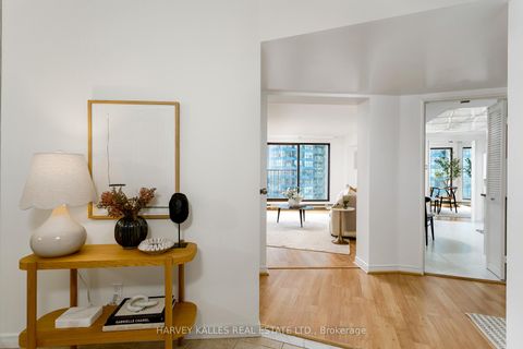 Photo 5 at 2914 - 55 Harbour Square, Waterfront Communities C1, Toronto