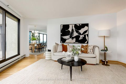 Photo 17 at 2914 - 55 Harbour Square, Waterfront Communities C1, Toronto