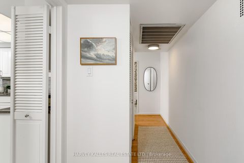 Photo 27 at 2914 - 55 Harbour Square, Waterfront Communities C1, Toronto