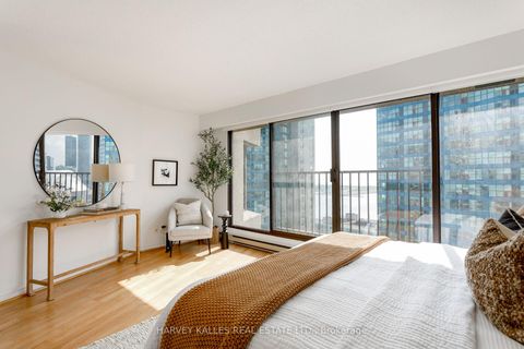 Photo 40 at 2914 - 55 Harbour Square, Waterfront Communities C1, Toronto