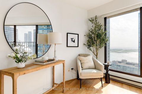 Photo 41 at 2914 - 55 Harbour Square, Waterfront Communities C1, Toronto