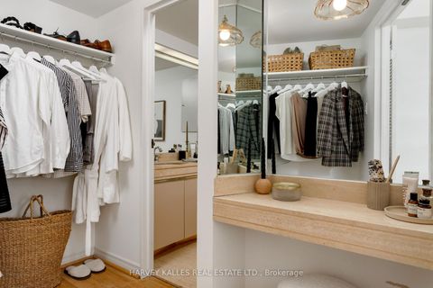 Photo 46 at 2914 - 55 Harbour Square, Waterfront Communities C1, Toronto