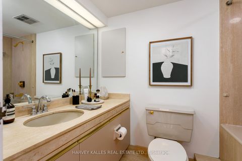 Photo 47 at 2914 - 55 Harbour Square, Waterfront Communities C1, Toronto