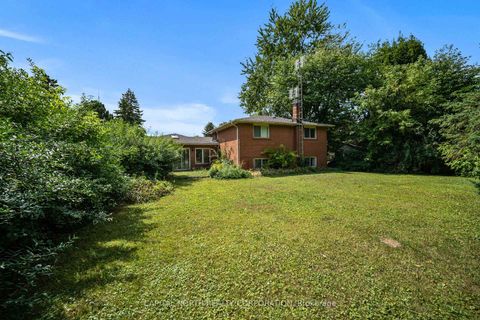 Photo 11 at 12727 Keele Street, King City, King Photo 11 at 12727 Keele Street, King City, King