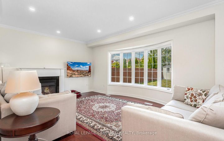 Photo 14 at 3327 Erin Centre Boulevard, Churchill Meadows, Mississauga