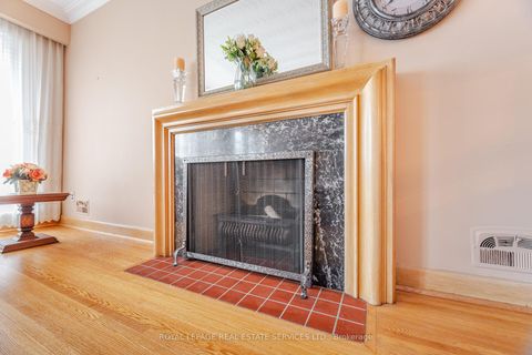 Photo 8 at 46 Cardigan Road, Queensway, Toronto