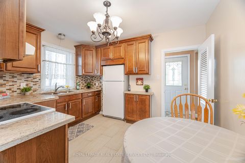 Photo 12 at 46 Cardigan Road, Queensway, Toronto