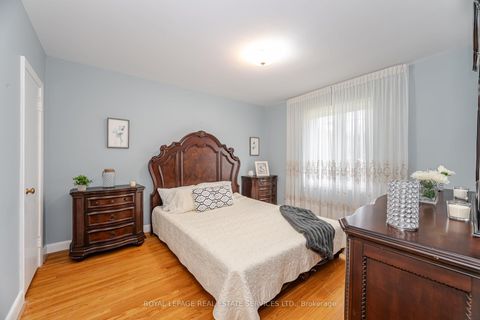 Photo 17 at 46 Cardigan Road, Queensway, Toronto