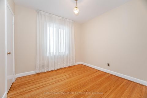 Photo 23 at 46 Cardigan Road, Queensway, Toronto