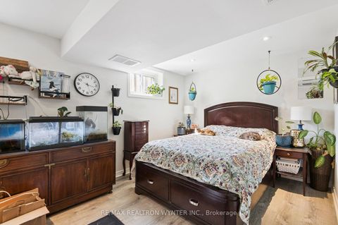 Photo 26 at 124 Fortrose Crescent, Donalda, Toronto