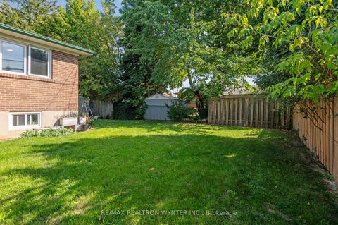 Photo 31 at 124 Fortrose Crescent, Donalda, Toronto