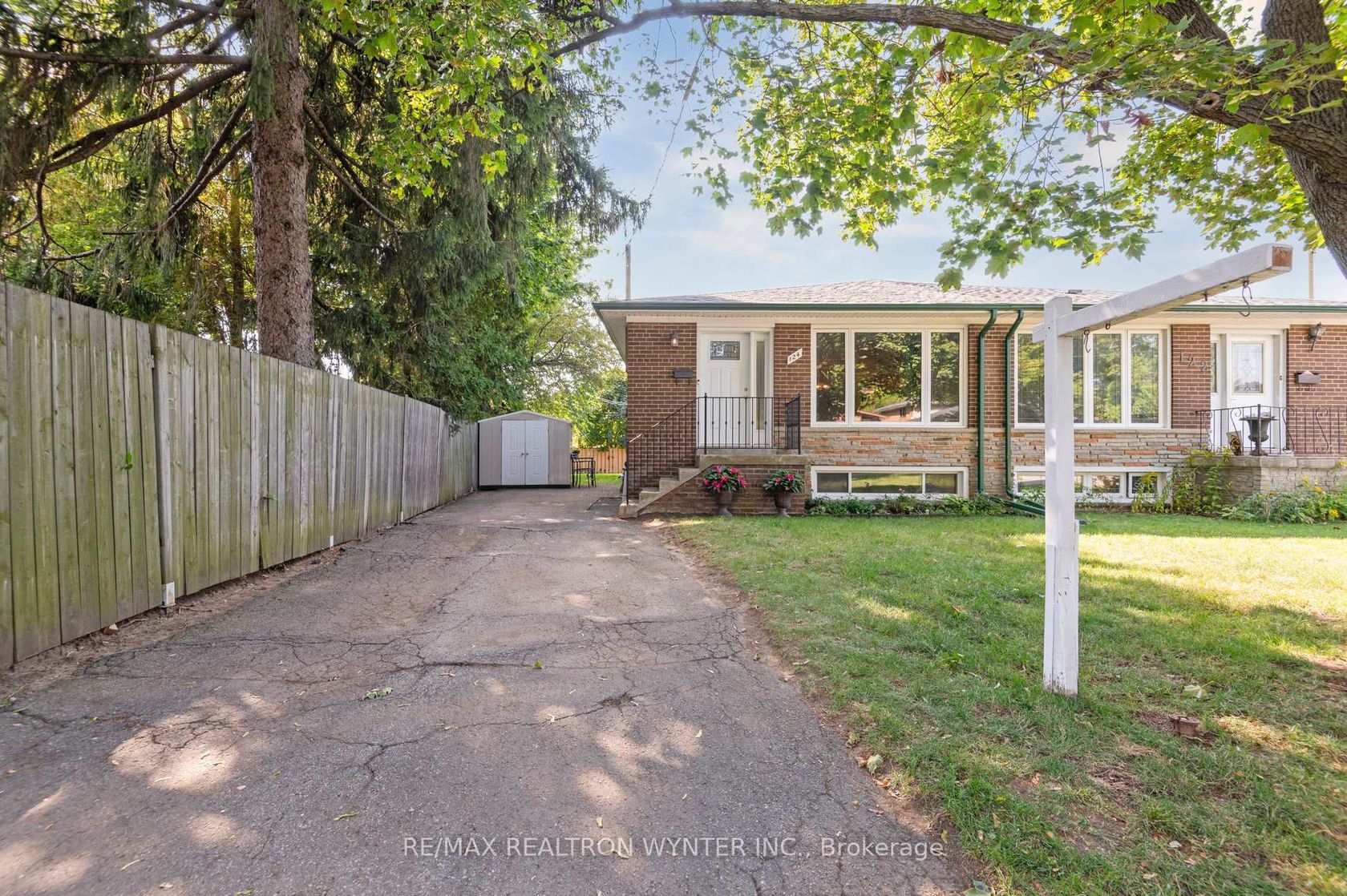 124 Fortrose Crescent, Donalda, Toronto 