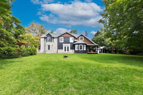 Photo 43 at 105 Duckworth Street, Codrington, Barrie