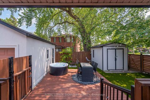 Photo 36 at 1 Chiswick Avenue, Amesbury, Toronto