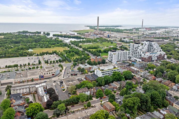 Photo 26 at 32 - 41 Battenberg Avenue, Woodbine Corridor, Toronto