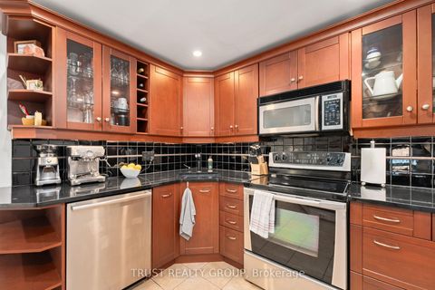 Photo 9 at 32 - 41 Battenberg Avenue, Woodbine Corridor, Toronto