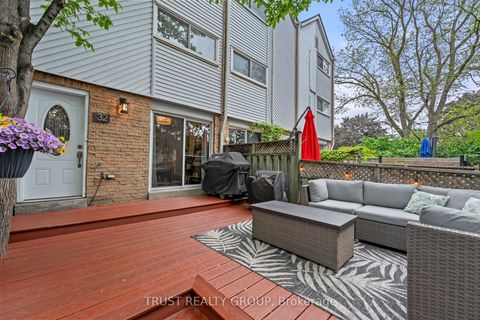Photo 24 at 32 - 41 Battenberg Avenue, Woodbine Corridor, Toronto