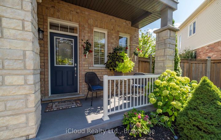 Photo 1 at 954 Penson Crescent, CO Coates, Milton