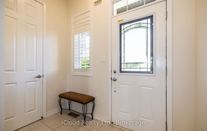 Photo 2 at 954 Penson Crescent, CO Coates, Milton