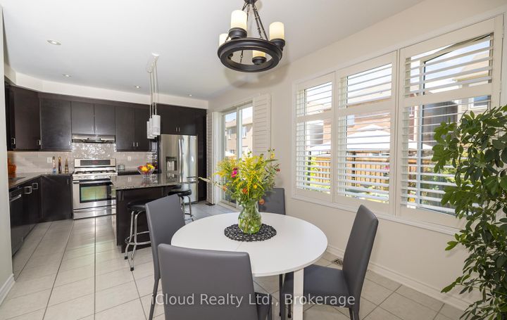 Photo 12 at 954 Penson Crescent, CO Coates, Milton